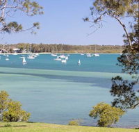 Corlette Waterfront 2 / 44 Danalene Parade Waterfront Luxury WIFI Aircon Boat Parking