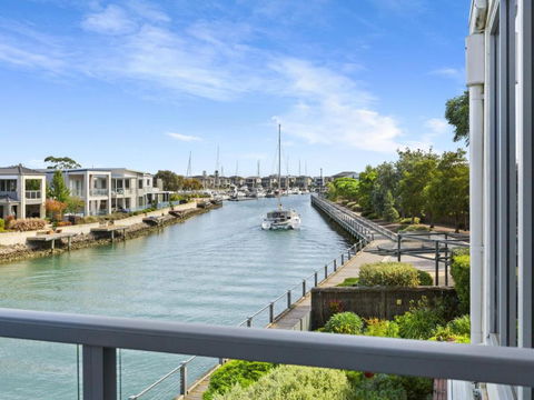 MARINA VIEW - Accommodation Port Macquarie 1
