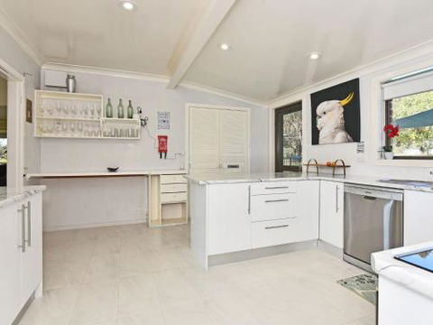 Just Listed Blaxlands Homestead The Very Best Location In The Valley Walk To Everything - Accommodation Port Macquarie 1