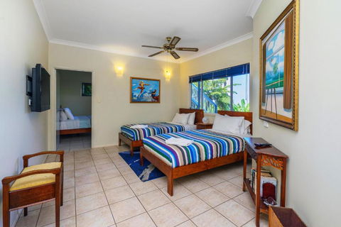 Cloud 9 Cliff Top Eagle Heights - Accommodation Port Macquarie 6
