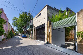 Ultimo 1 Bed. Furnished House W Parking - Accommodation Port Macquarie 0