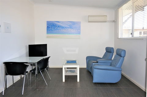 Getaway Villas Unit 38 2 - Accommodation Port Macquarie 6