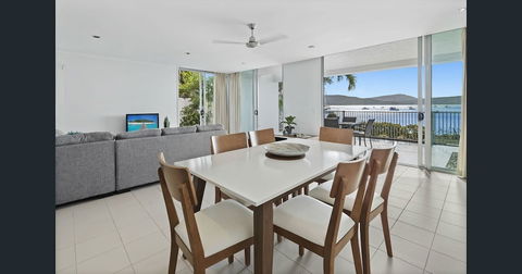 Serenity Shores Whitsundays - Accommodation Port Macquarie 1