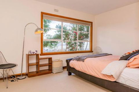 Lofty Views City Stunner! - Accommodation Port Macquarie 3