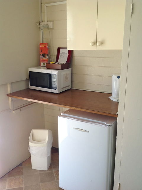 Sunraysia Motel & Holiday Apartments - Accommodation Port Macquarie 4