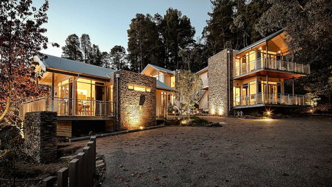 Hepburn Spa Retreat - Accommodation Port Macquarie 0