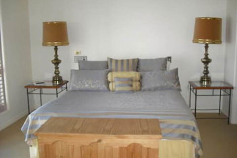 Sanctuary Cove Villas - Accommodation Port Macquarie 5