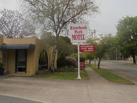 Riverbank Park Motel - Accommodation Port Macquarie 2