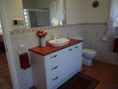 Close Encounters Bed & Breakfast - Accommodation Port Macquarie 6