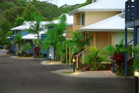 Flynns On Surf Beach Villas - Accommodation Port Macquarie 0