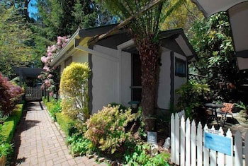 Annie Roe's Luxury Bed & Breakfast - Accommodation Port Macquarie 0