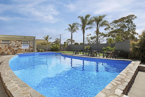 Adelaide Road Motor Lodge - Accommodation Port Macquarie 2