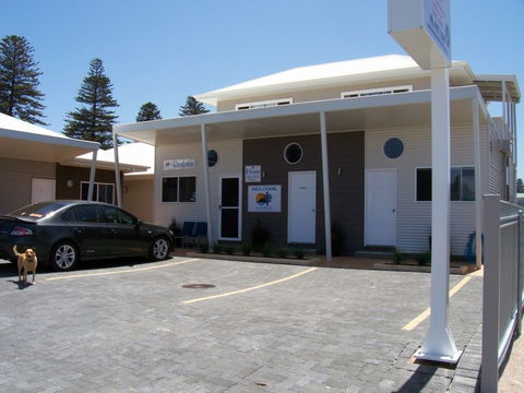 Clearwater Motel Apartments - Accommodation Port Macquarie 2