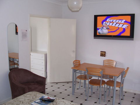 Clearwater Motel Apartments - Accommodation Port Macquarie 4
