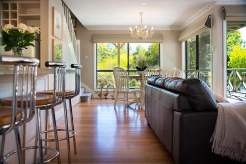 Ducks Bay - Accommodation Port Macquarie 6