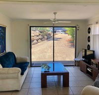 Airlie Beach Pet Friendly 3 Bedrooms
