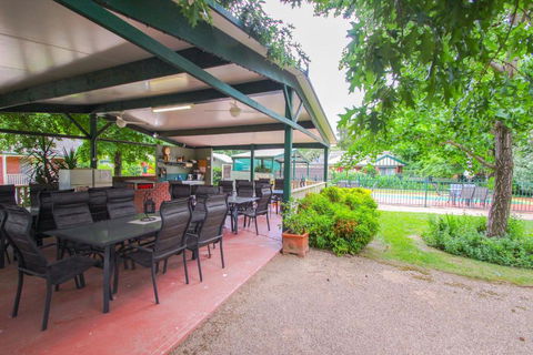 Silver Birches Holiday Unit 6 - Accommodation Port Macquarie 3