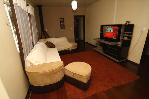 Lakeview 3 Bedroom House - Accommodation Port Macquarie 0