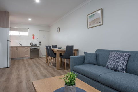 Jurien Bay Motel Apartments - Accommodation Port Macquarie 5