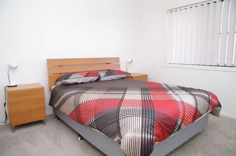 Dolphin Court 1 1 Gowing Street - Accommodation Port Macquarie 1
