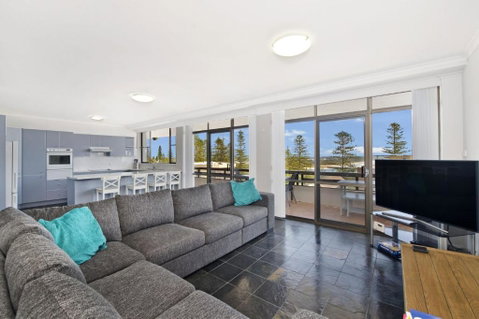 Akuna 20 6 Joffre Street - Accommodation Port Macquarie 1