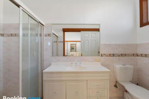 Surf Mist - Accommodation Port Macquarie 0