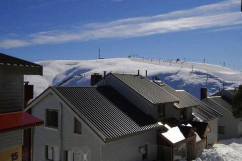 24 Hotham 1 Bed Apartment - Accommodation Port Macquarie 2