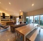 RUST - Accommodation Port Macquarie