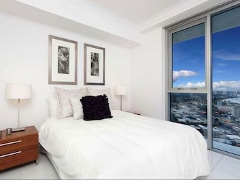 Panoramic Views At Sub Penthouse Apt - Accommodation Port Macquarie 1