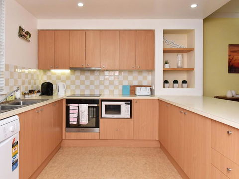 Villa Joie De Vie Located Within Cypress Lakes - Accommodation Port Macquarie 6