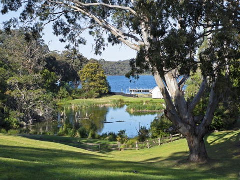 Metung Villa 17 At McMillans - Accommodation Port Macquarie 2