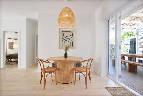 Pine At Arlos Refined Luxury In Glenelg - Accommodation Port Macquarie 5