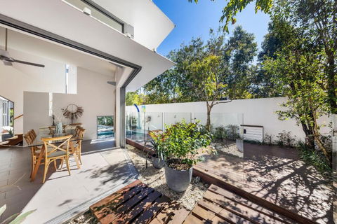 Ultimate Light & Space Noosa Heads - Accommodation Port Macquarie 4