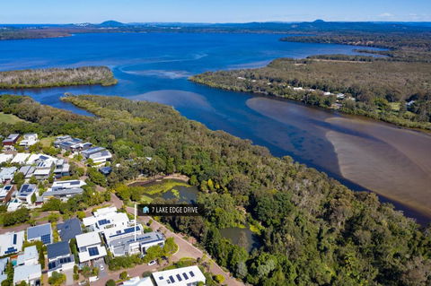 Ultimate Light & Space Noosa Heads - Accommodation Port Macquarie 3