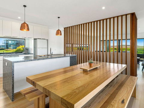 Cayley - Accommodation Port Macquarie 6