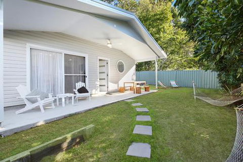 Salty Kisses Holiday House - Accommodation Port Macquarie 0