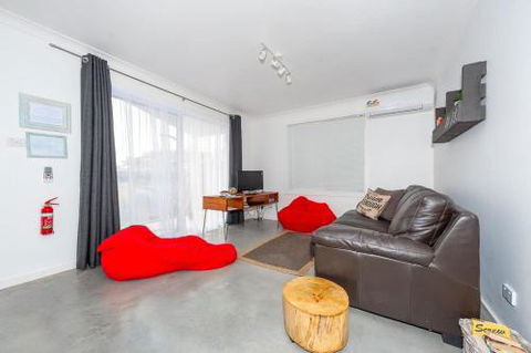 Salty Kisses Holiday House - Accommodation Port Macquarie 5