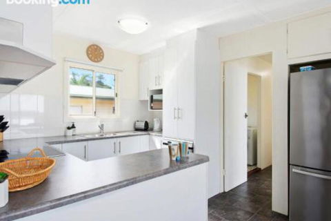 EdAn Beachhouse 21 Laronde - Accommodation Port Macquarie 6