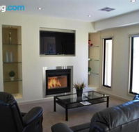Eagles Nest - Accommodation Port Macquarie