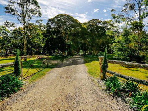 THE ANGAS CARRIAGE Alpine Southern Highlands 4pm Check Out On Sundays - Accommodation Port Macquarie 6