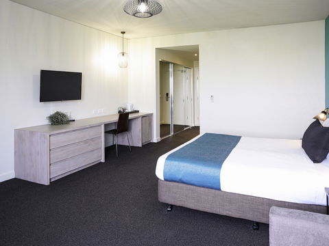 Mantra Melbourne Melton - Accommodation Port Macquarie 6