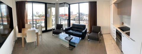 RNR North Terrace - Accommodation Port Macquarie 6