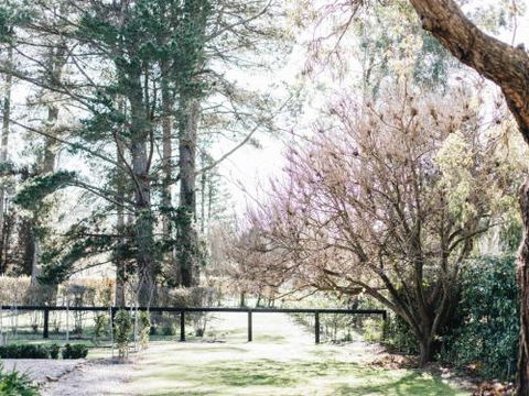 KIRRIEMUIR Burradoo Southern Highlands 4pm Check Out Sunday - Accommodation Port Macquarie 1