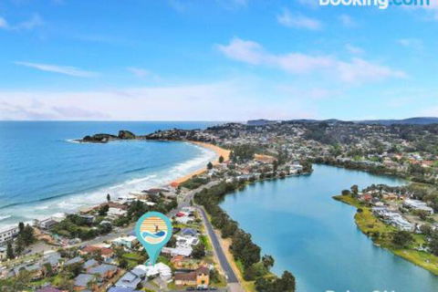 Modern Family Retreat 12 Minell Close - Accommodation Port Macquarie 3