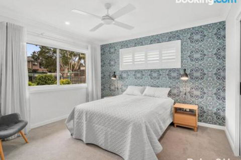 Modern Family Retreat 12 Minell Close - Accommodation Port Macquarie 5