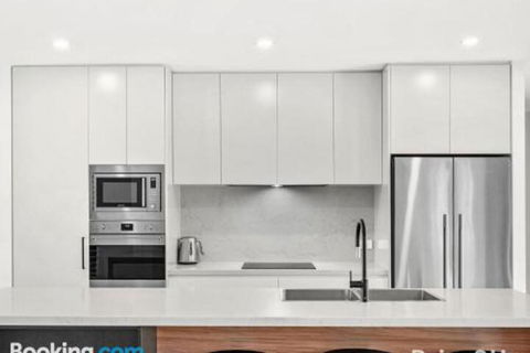 Modern Family Retreat 12 Minell Close - Accommodation Port Macquarie 0