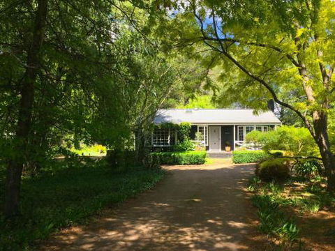 Mirriyindi Unique Berrima Escape For 9 In The Southern Highlands 4pm Check Out Sundays - Accommodation Port Macquarie 0