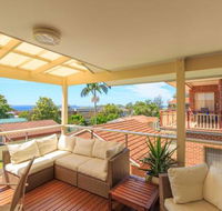 Pollys Escape Main House Cottage Vincentia 4pm Check Out Sundays - Accommodation Port Macquarie