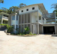Shorelines at Hyams 4pm Check Out Sundays - Accommodation Port Macquarie