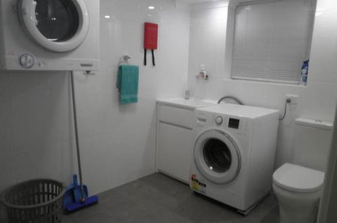 Almonta Apartments On The Water Front - Accommodation Port Macquarie 4